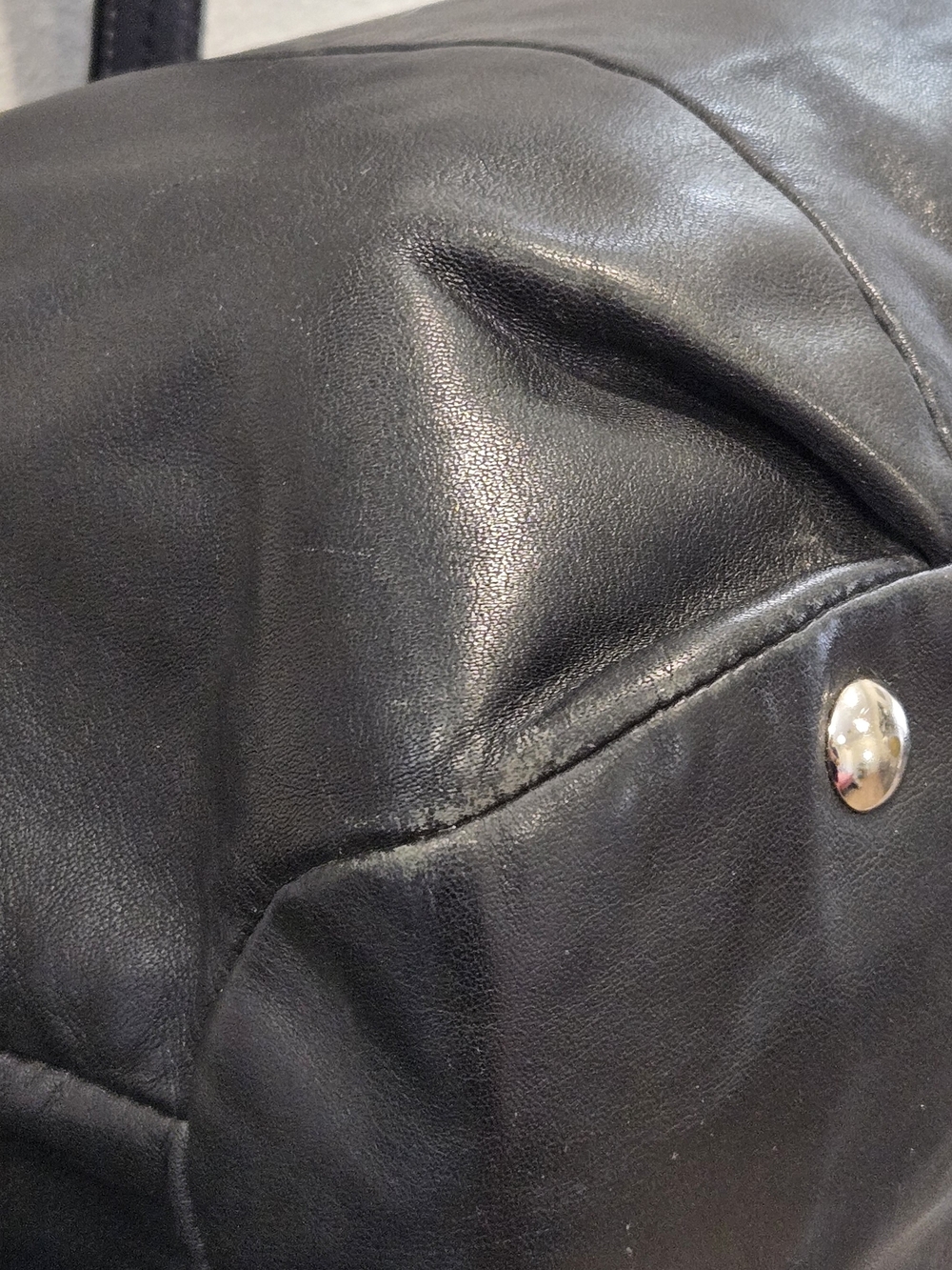 Coach Soho North/South Black Leather Shoulder Bag - Picture 9 of 16